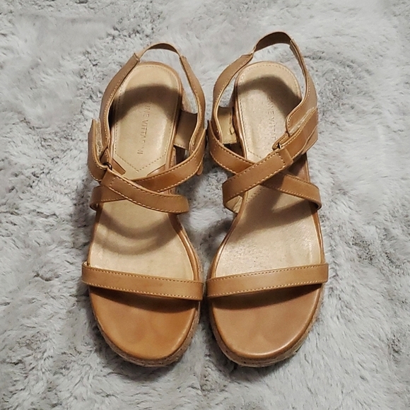 Adrienne Vittadini Shoes - Adrienne Vittadini tan platform sandals